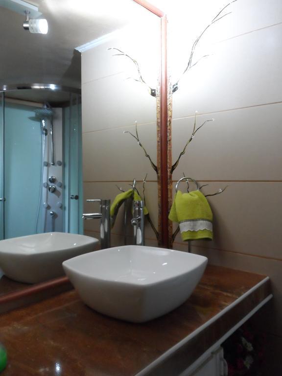 Apartamento Torre Alameda * Santiago